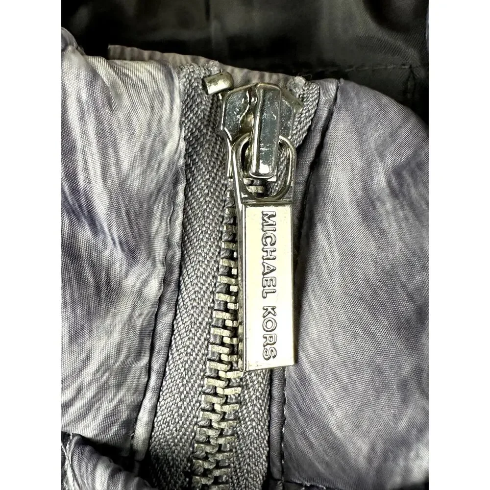 Michael Kors Puffer Vest Jacket Full Zip Animal Print Gray Silver Womens‎ Large